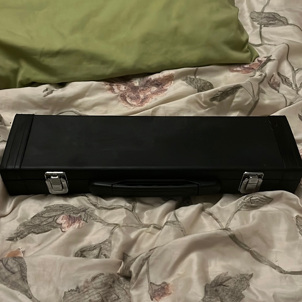 Noteworthy slightly used flute